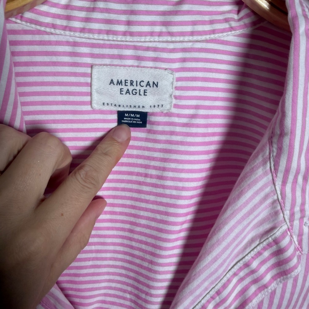 American Eagle Tan White Pinstripe Cotton Button Down Shirt Oversized Medium - Picture 3 of 6
